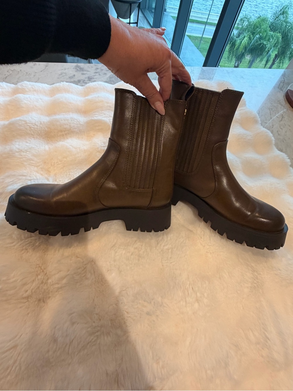 Zara Brown Chunky Lug Chelsea Ankle Boots - Picture 1 of 9